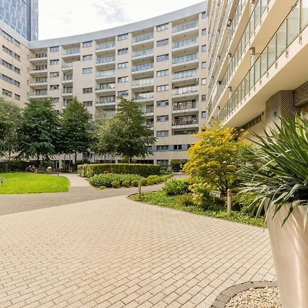 Deluxe Apartment Wronia 45 With Ac, Parking & Balcony By Renters Prestige Warsaw Exterior photo